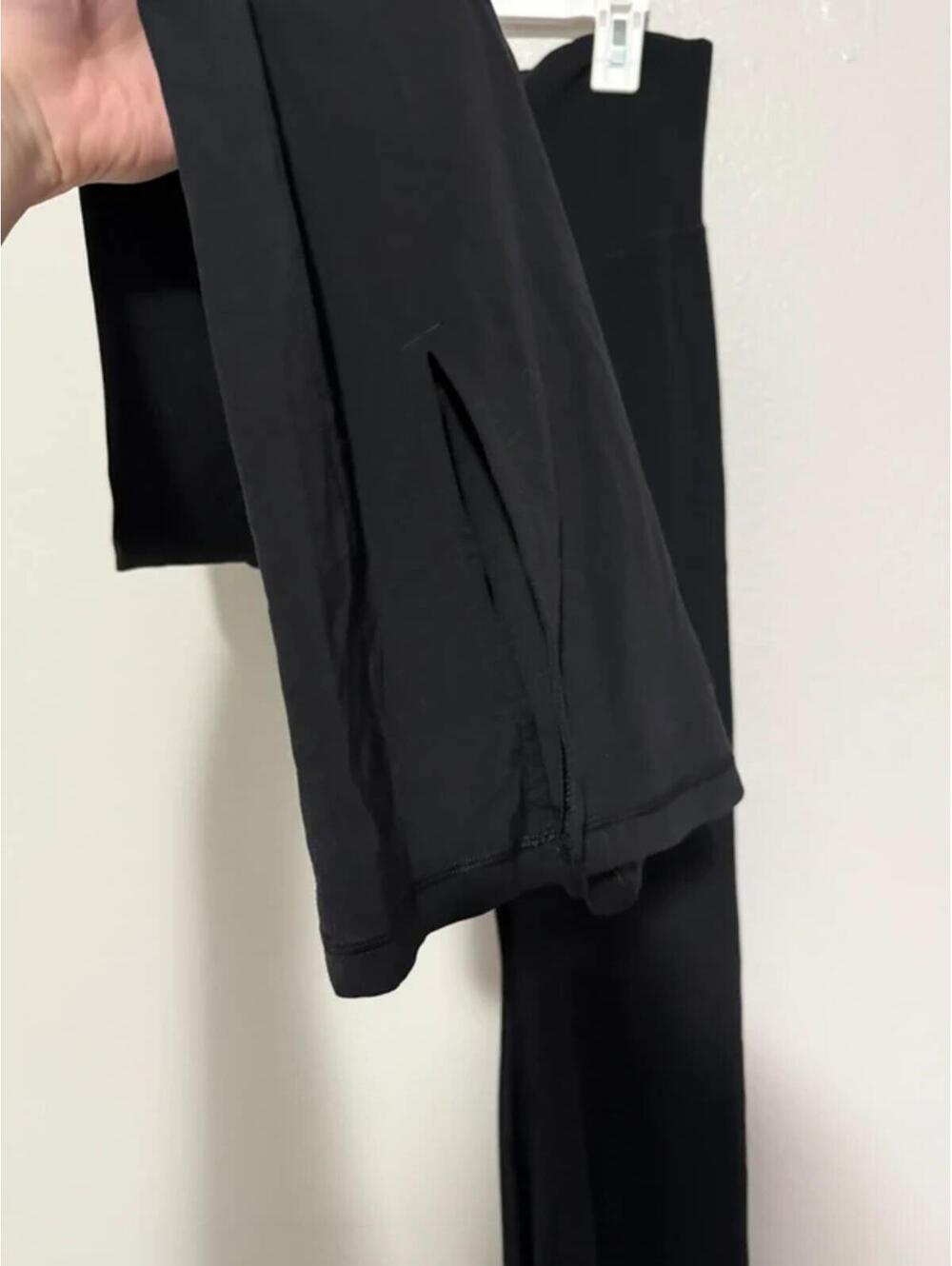 Aerie offline flares size XL - Picture 3 of 4